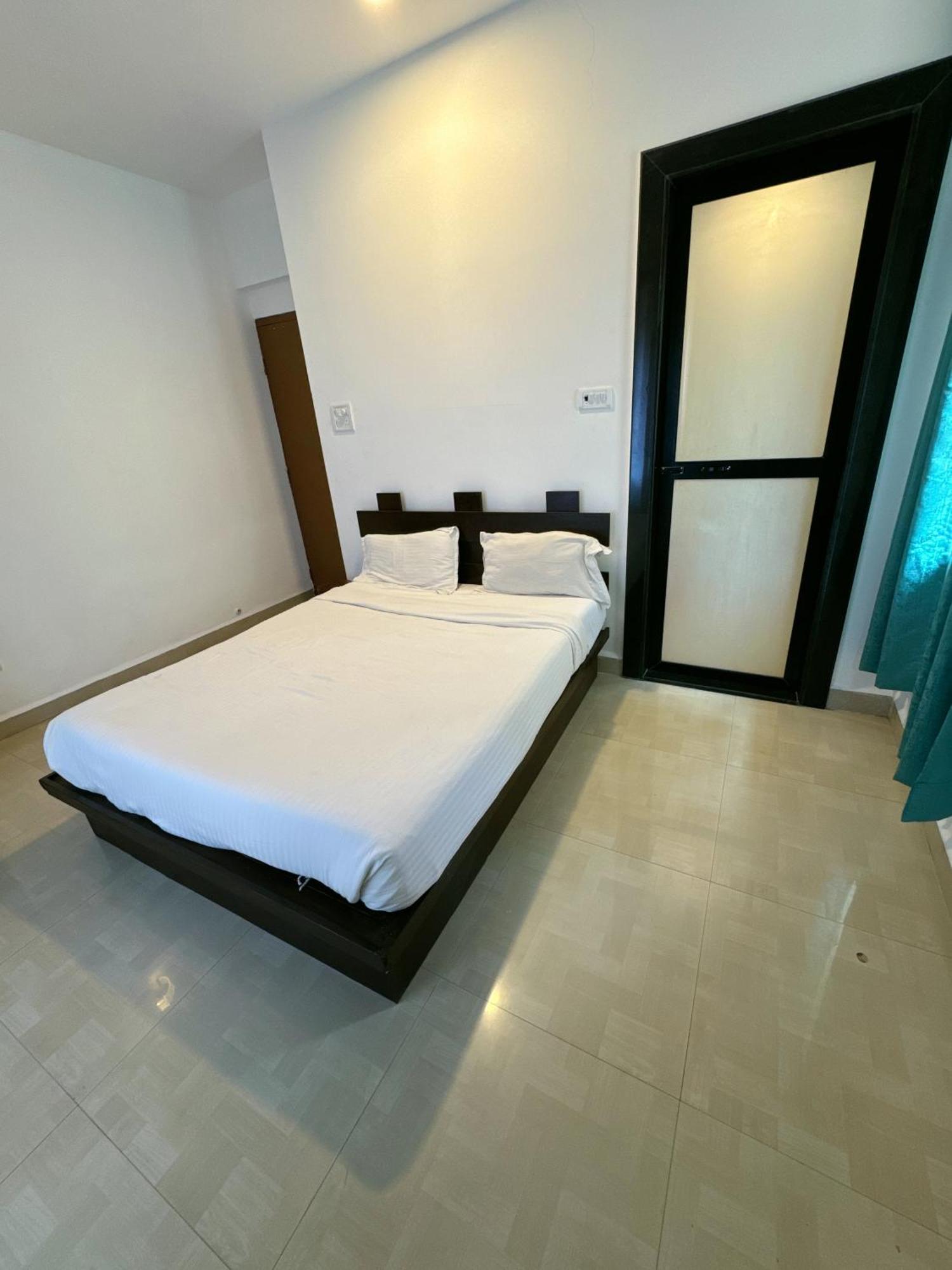 โยโย โกอา - เดอะ อพาร์ตเมนต์ โฮเต็ล Aparthotel วากาตอร์ ภายนอก รูปภาพ